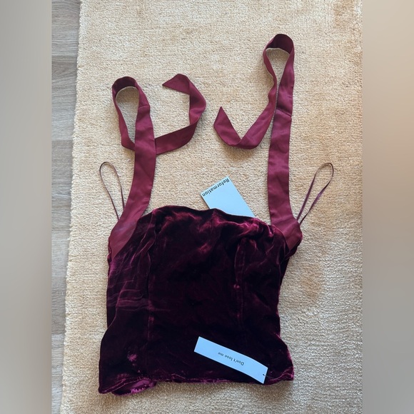 Reformation Tops - 💋NWT Reformation  Malika Velvet Top
